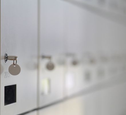 lockers with keys